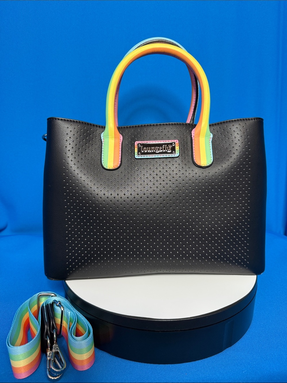 LOUNGEFLY PIN TRADER / PIN DISPLAYING / PIN COLLECTOR / SHOULDER / CROSSBODY BAG